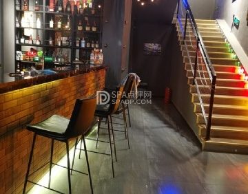 后街小酒馆